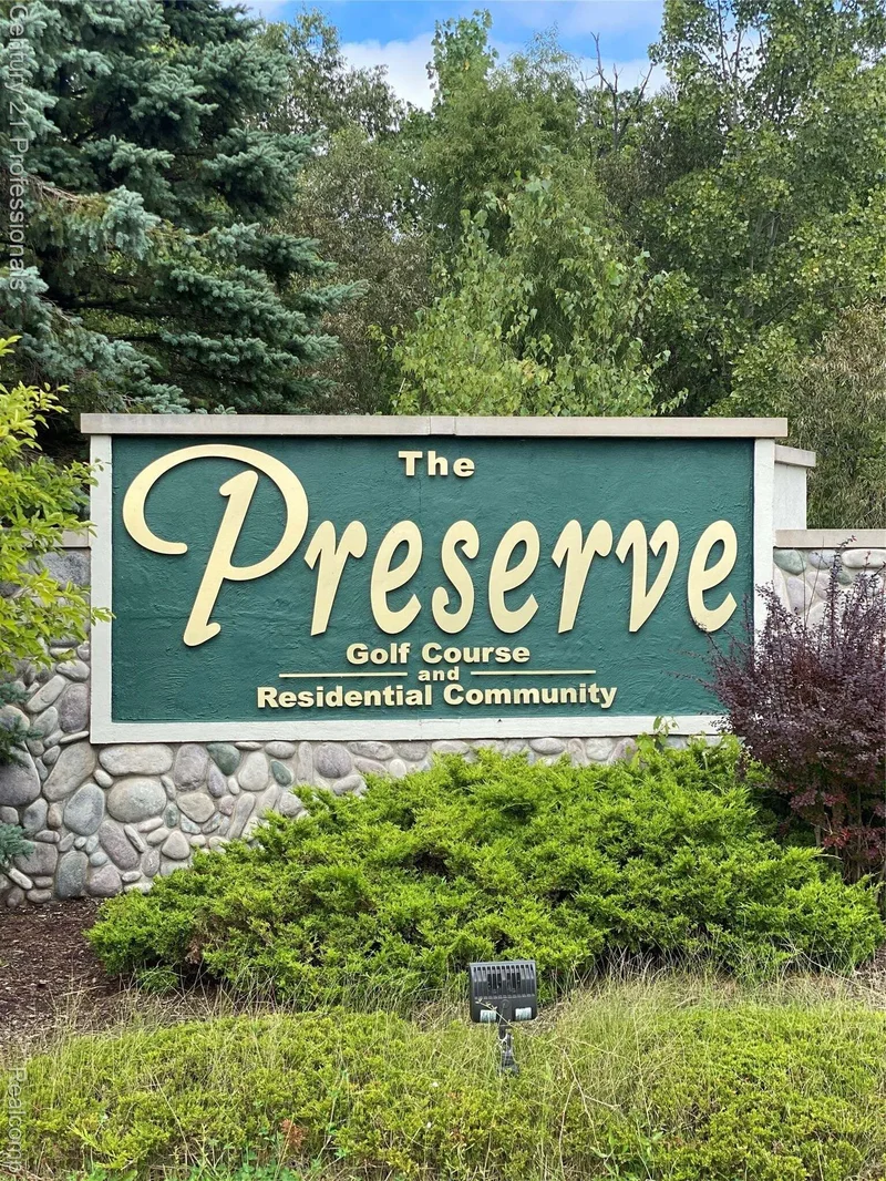 69 Preserve Drive, Fenton, MI 48430, Fenton, Michigan, United States. - Photo 4
