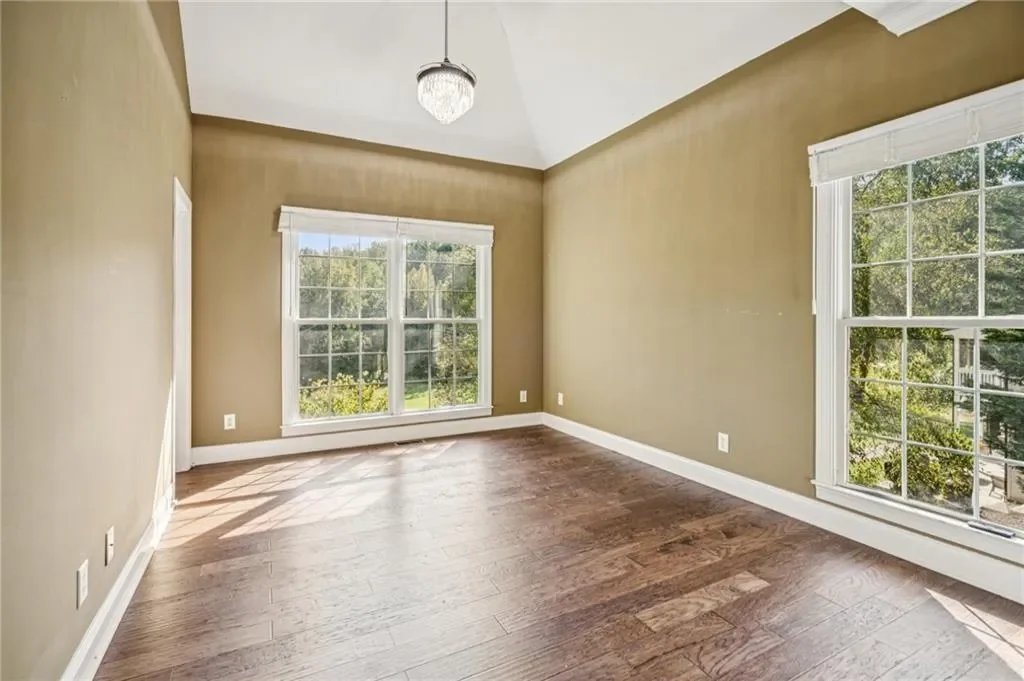 Gallery photo 10