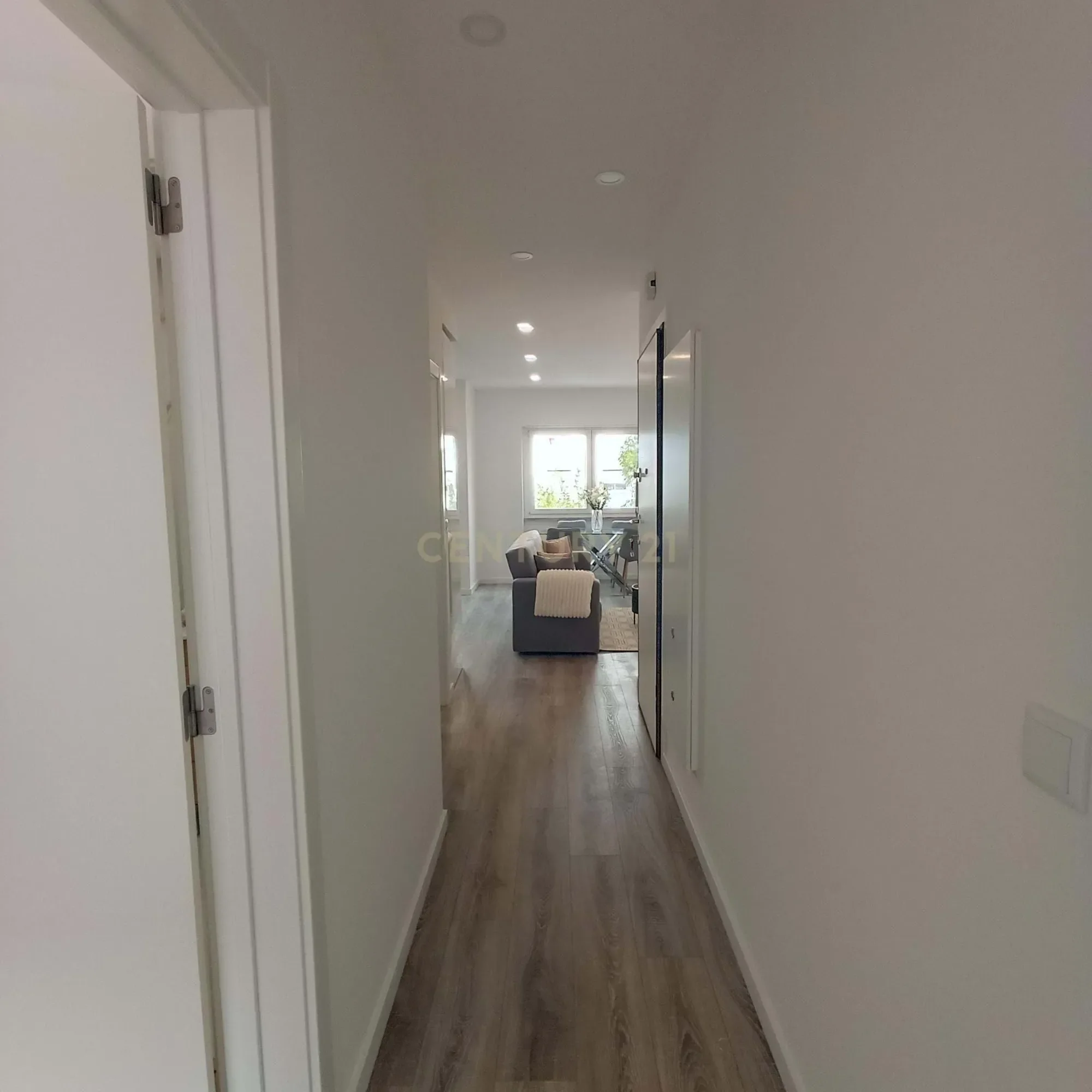 Gallery photo 4