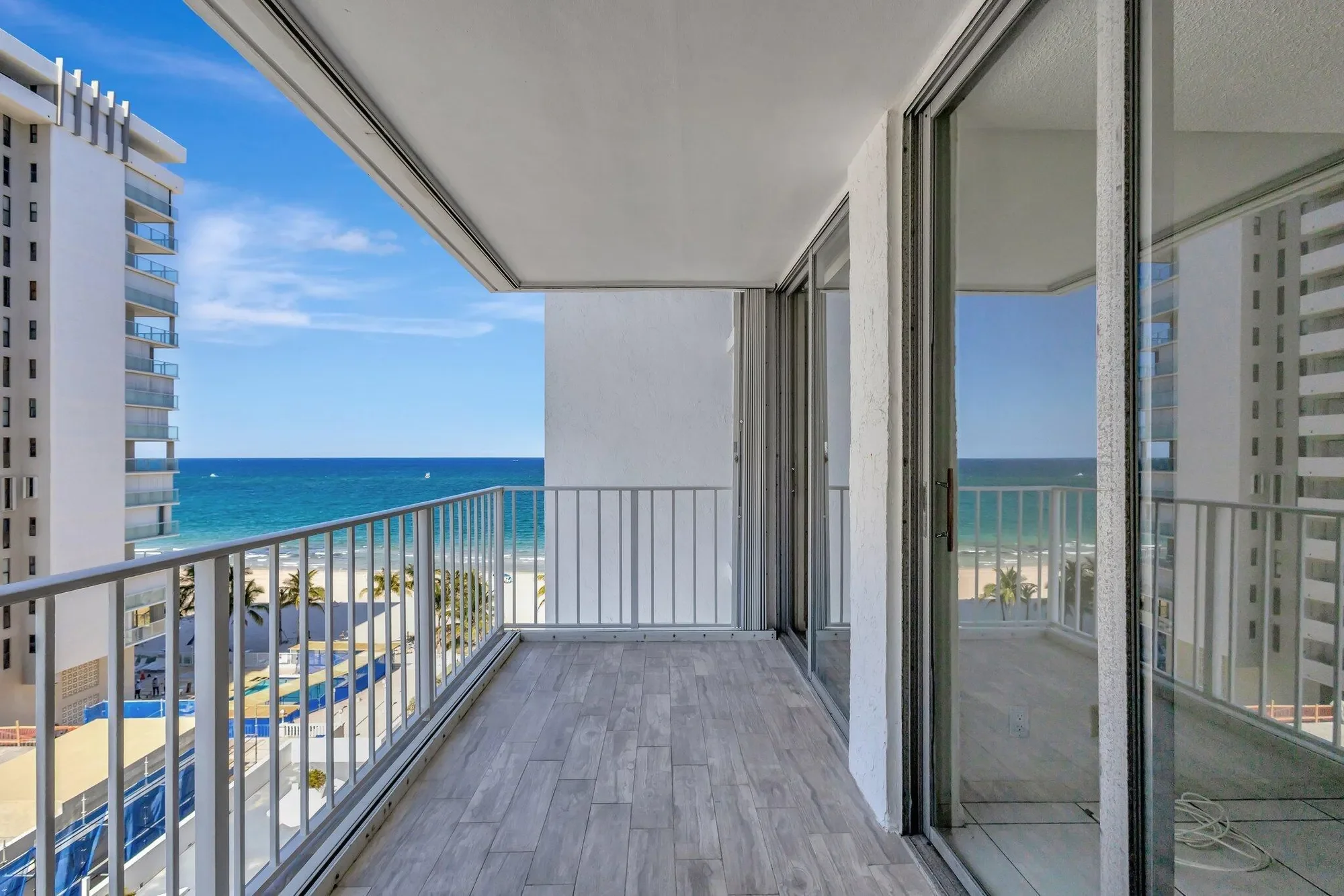 1010 S Ocean Boulevard, Hillsboro Beach, Florida, United States. - Photo 3
