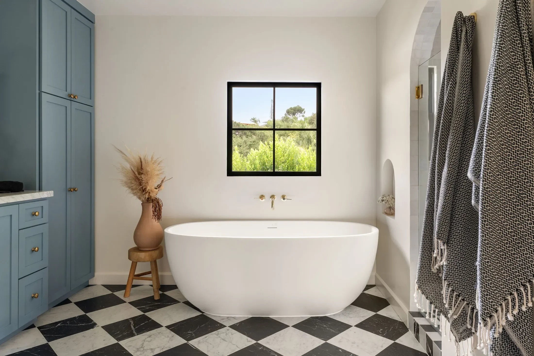 16828 Ivyside Place , Encino, CA 91436, Los Angeles, California, United States. - Photo 17