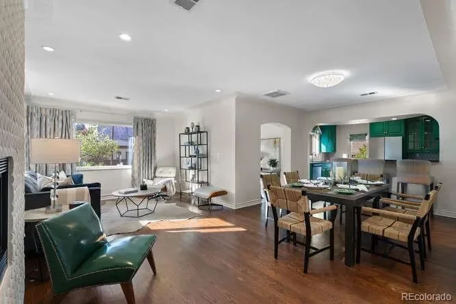 725 S Cove Way, Denver, Colorado, United States. - Photo 13