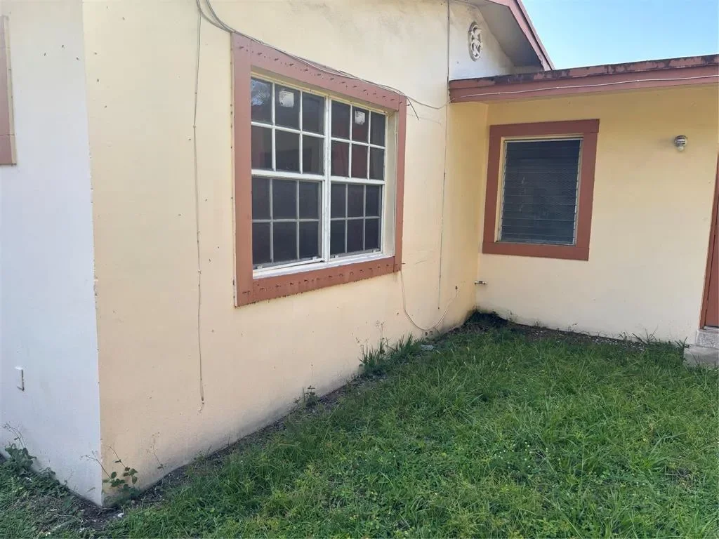 1309-1311 NE 3rd Avenue, Fort Lauderdale, FL 33304, Fort Lauderdale, Florida, United States. - Photo 12
