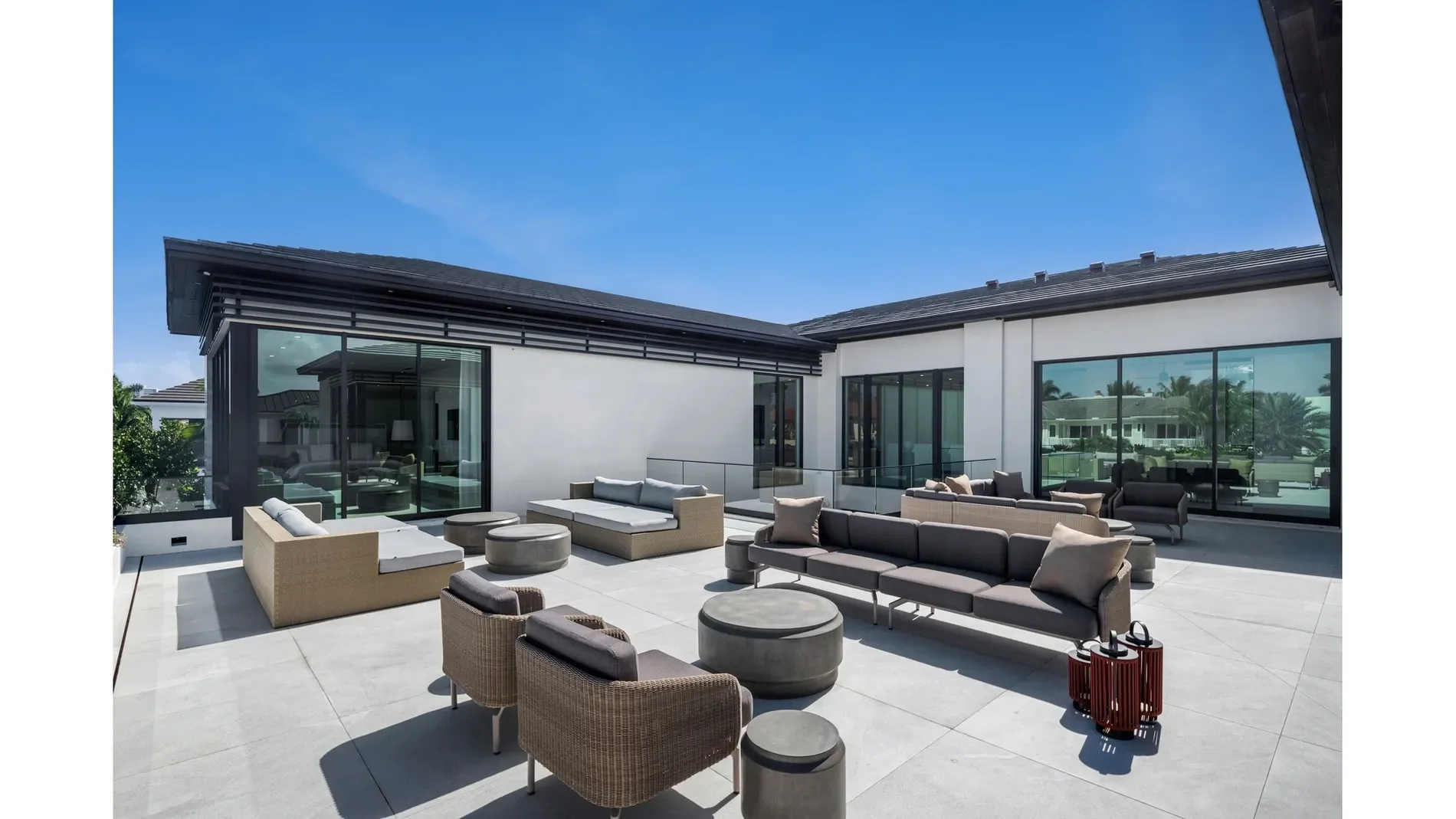207 W Coconut Palm Road, Boca Raton, Florida, United States. - Photo 35