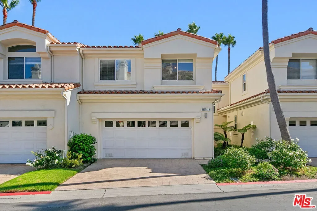 6477 Zuma View Place 125, Malibu, California, United States. - Photo 25