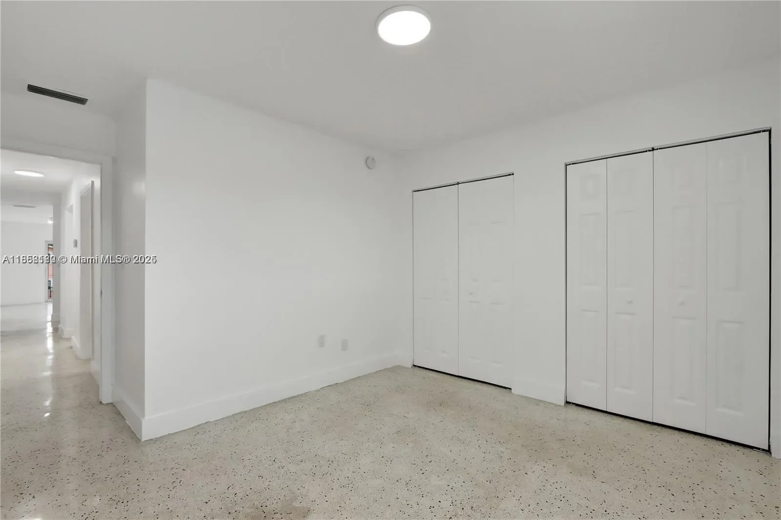 Gallery photo 9