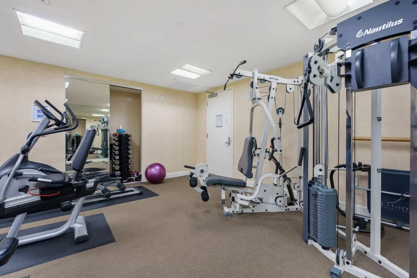 1040 Genter Street, San Diego, California, United States. - Photo 25