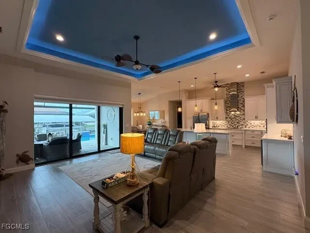 Gallery photo 2