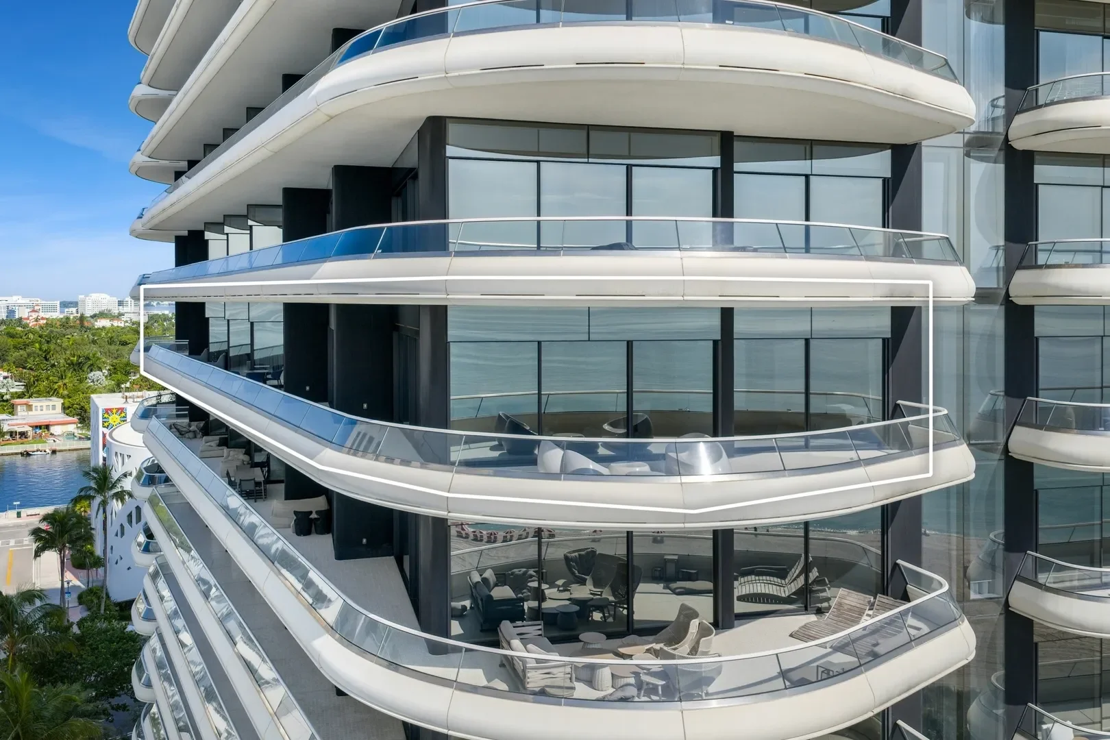 3315 Collins Ave, Miami Beach, Florida, United States. - Photo 20