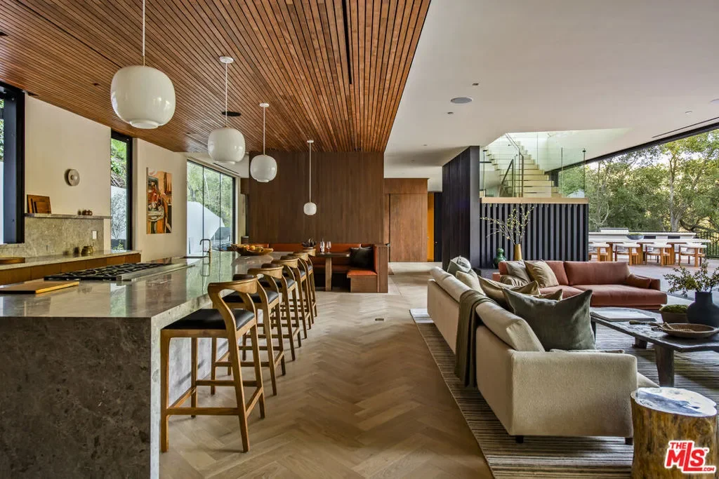 2535 Hutton Drive, Beverly Hills, California, United States. - Photo 15