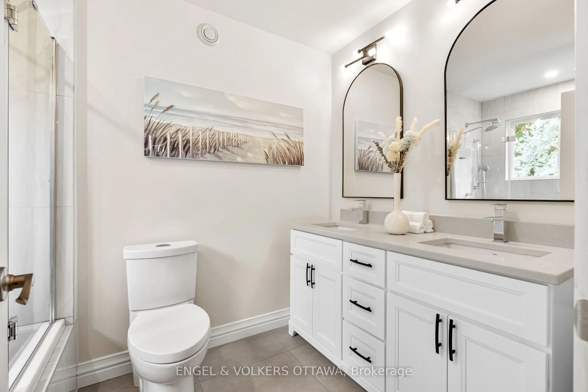Gallery photo 3