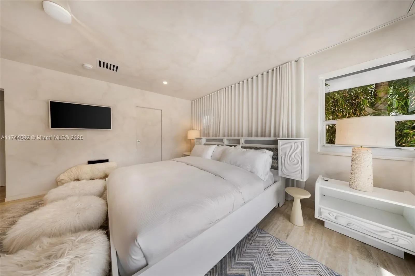 1250 NE 87th St, Miami, Florida, United States. - Photo 29