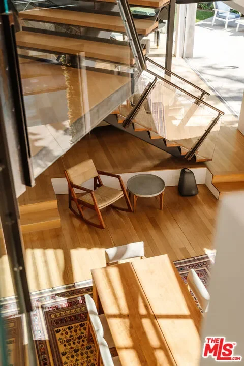 562 Stassi Lane, Santa Monica, California, United States. - Photo 16