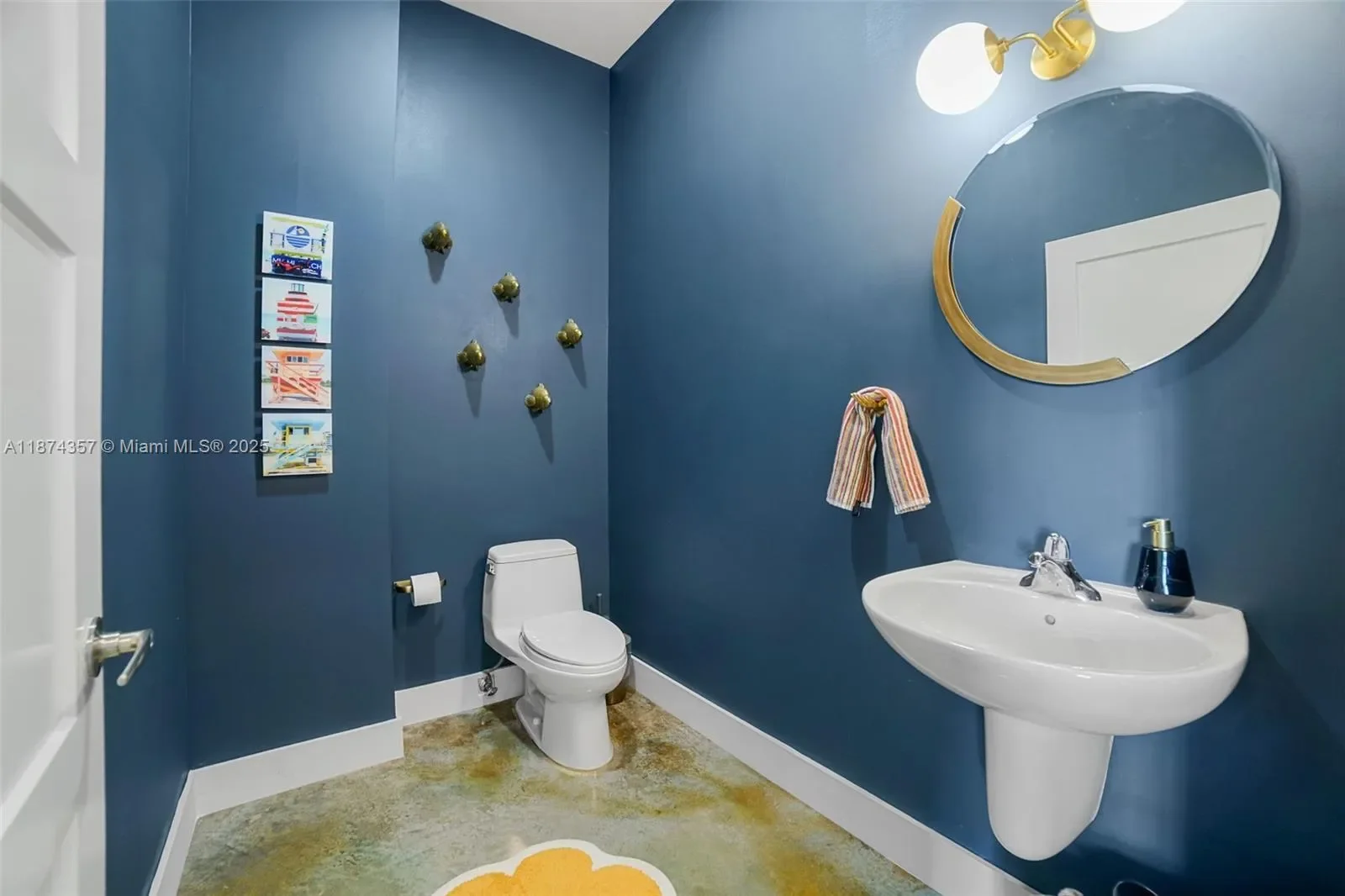 2001 Meridian Av 509, Miami Beach, Florida, United States. - Photo 22