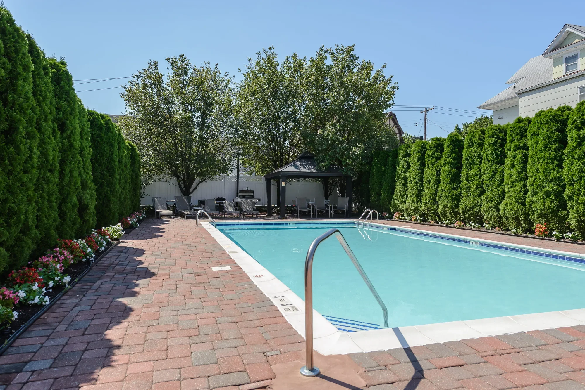 242 Maple Unit# 501, Westbury, NY 11590, Salisbury, New York, United States. - Photo 23