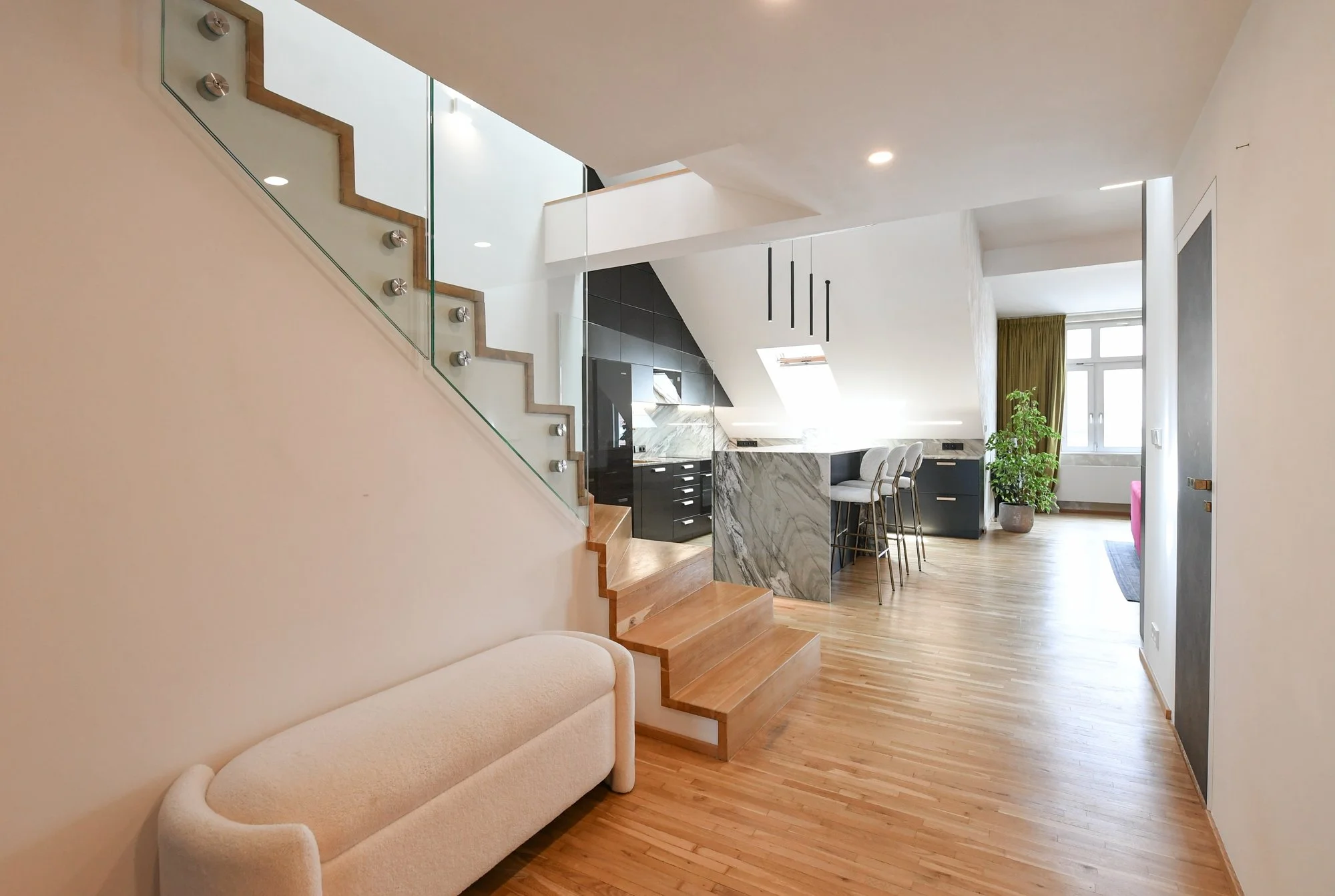 Gallery photo 10