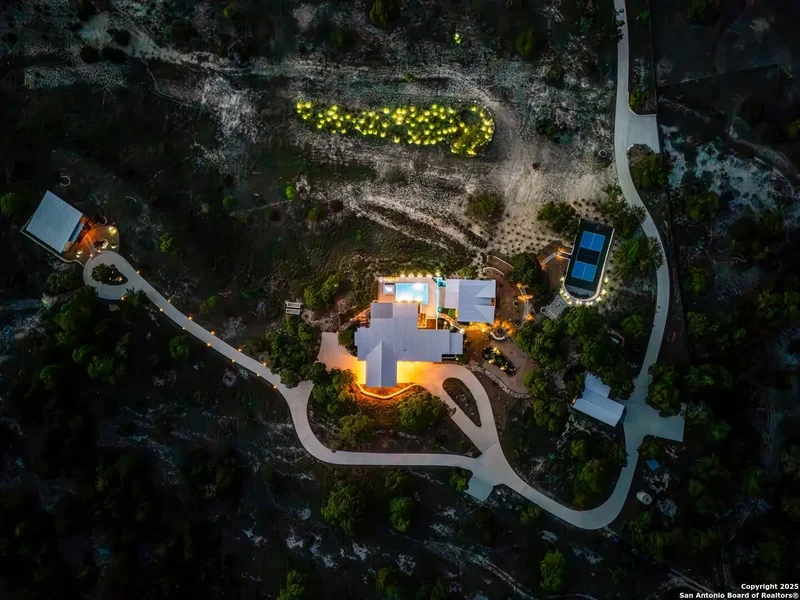 214 jUNGFRAU HILL, Comfort, TX 78013, Boerne, Texas, United States. - Photo 4