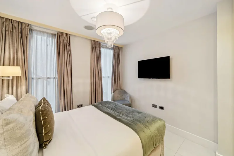 Westbourne Gardens, Bayswater, W2, London, England, United Kingdom. - Photo 42
