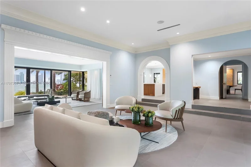 250 W San Marino Dr, Miami Beach, Florida, United States. - Photo 20