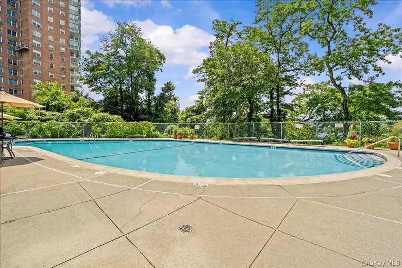 2727 Palisade Avenue, New York, New York, United States. - Photo 15