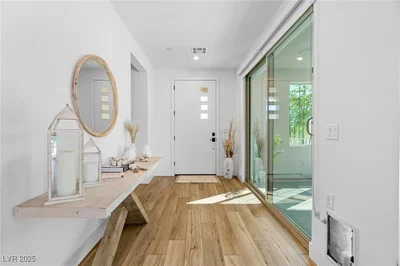 Thumbnail 26