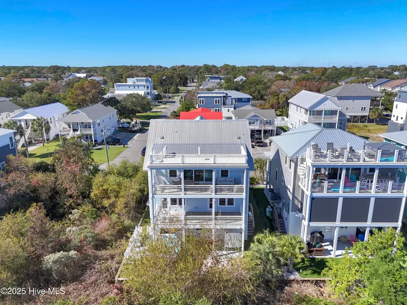 611 Third Street S, Carolina Beach, North Carolina, United States. - Photo 77