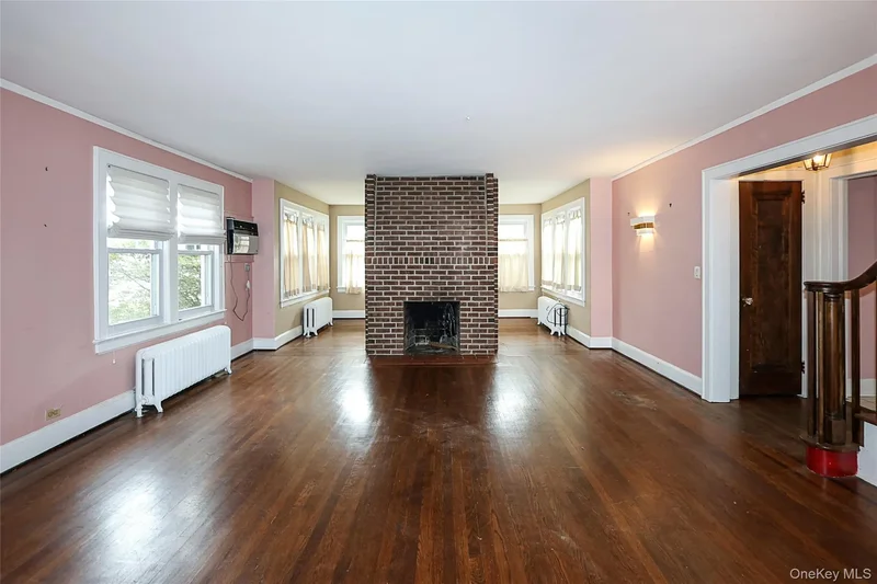 52-50 Little Neck Parkway, Little Neck, NY 11362, New York, New York, United States. - Photo 28