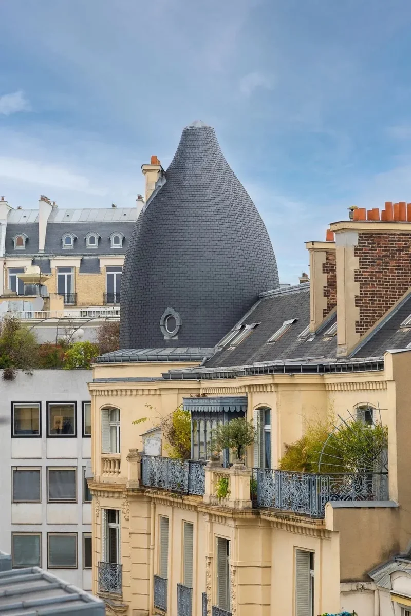 Paris 8ème Apartment