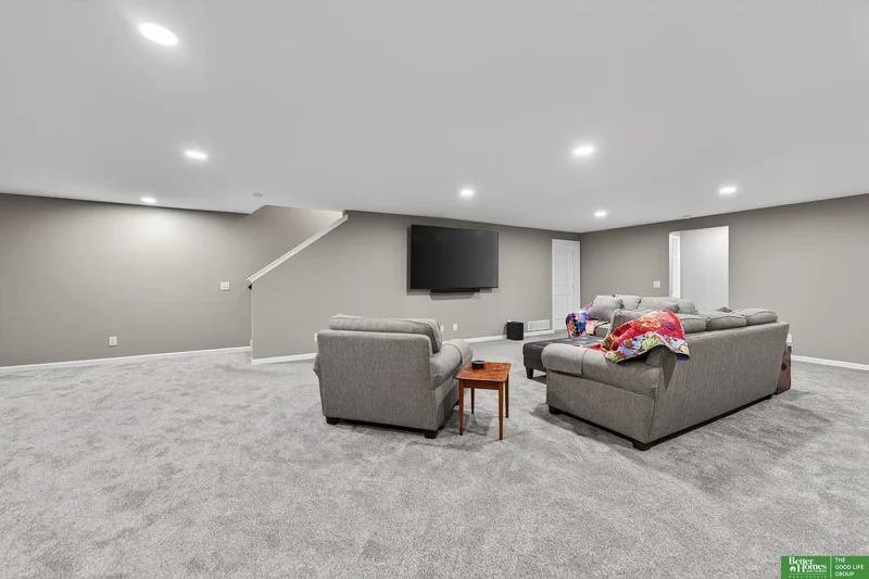 5014 N 209 Street, Elkhorn, NE 68022, Omaha, Nebraska, United States. - Photo 45