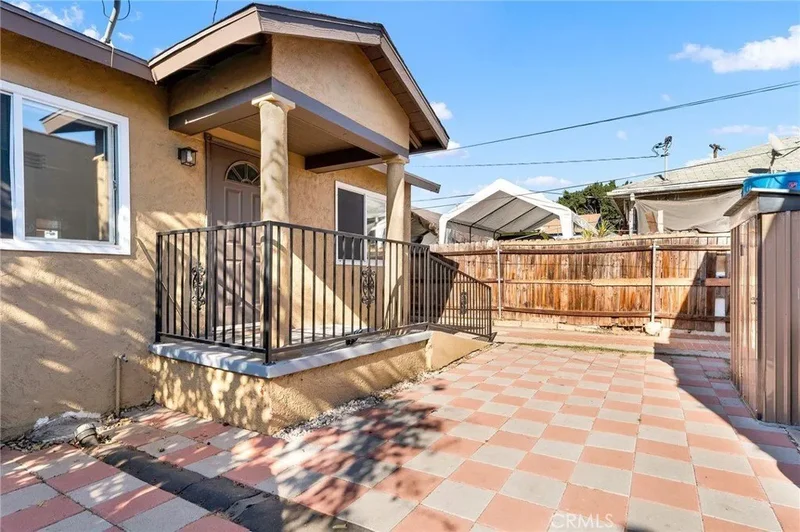 921 Esperanza Street, Los Angeles, CA 90023, Los Angeles, California, United States. - Photo 5