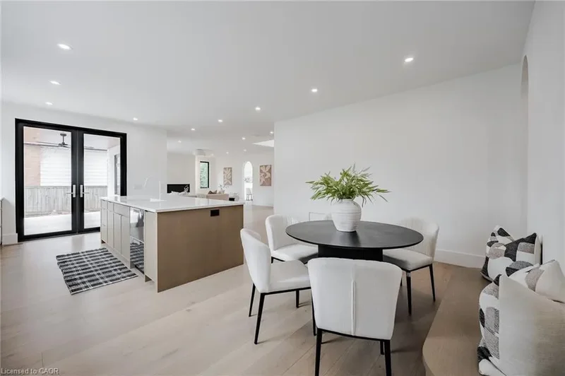 504 Winona Road, Hamilton, Ontario, Canada. - Photo 15