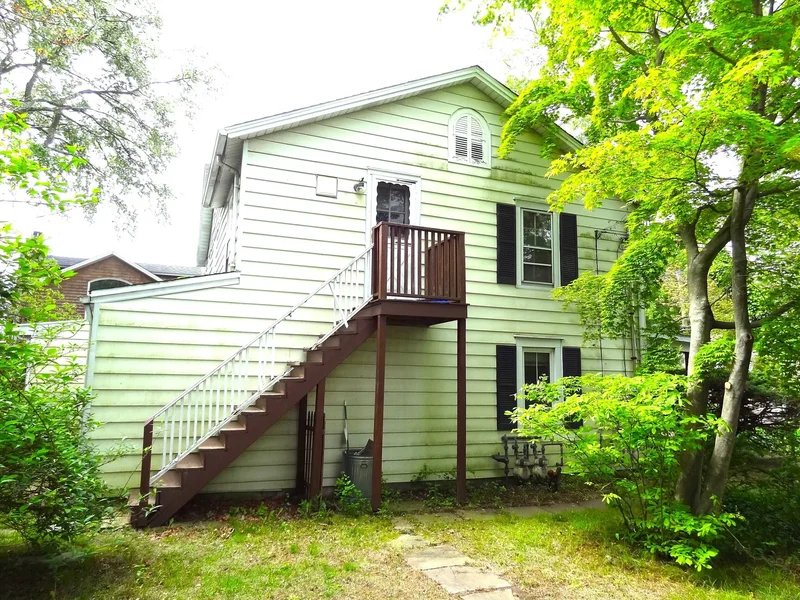 209 South Pine Creek Road, Fairfield, Connecticut, United States. - Photo 3
