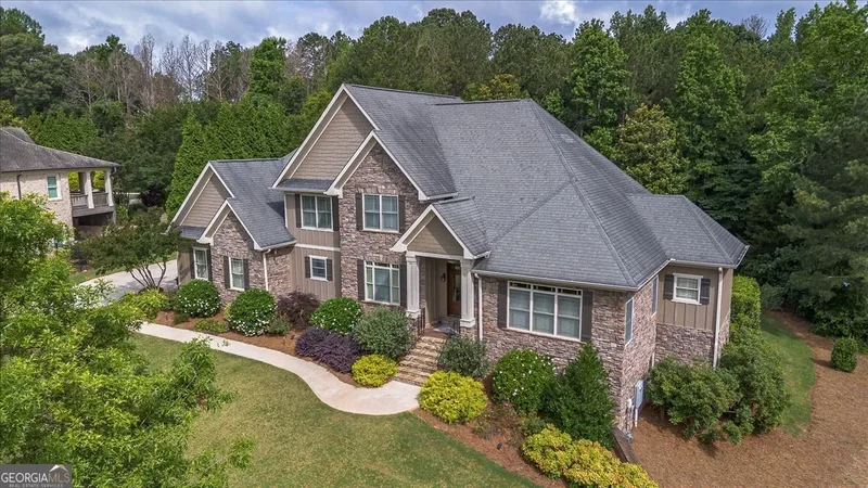 2481 Lakewood Manor Drive, Athens, GA 30606, Bogart, Georgia, United States. - Photo 1