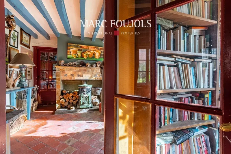 Beauvais, Hauts-de-France, France. - Photo 17