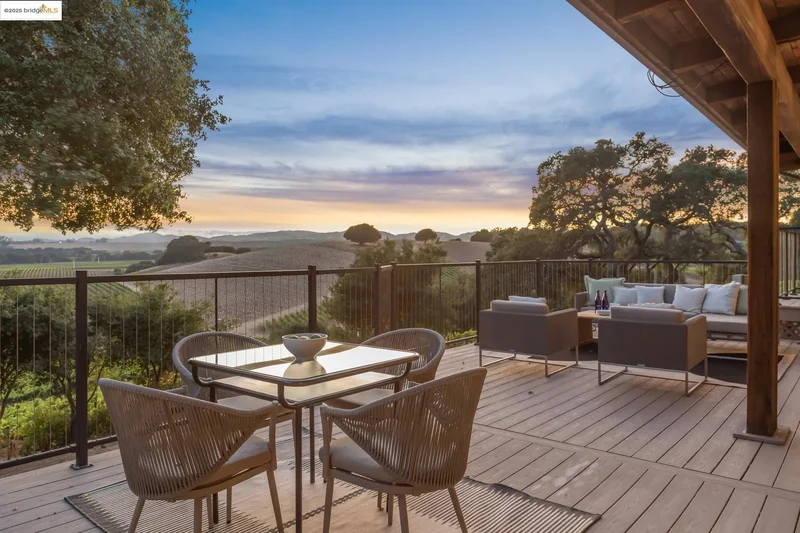 1531 Foster Rd, Napa, California, United States. - Photo 34