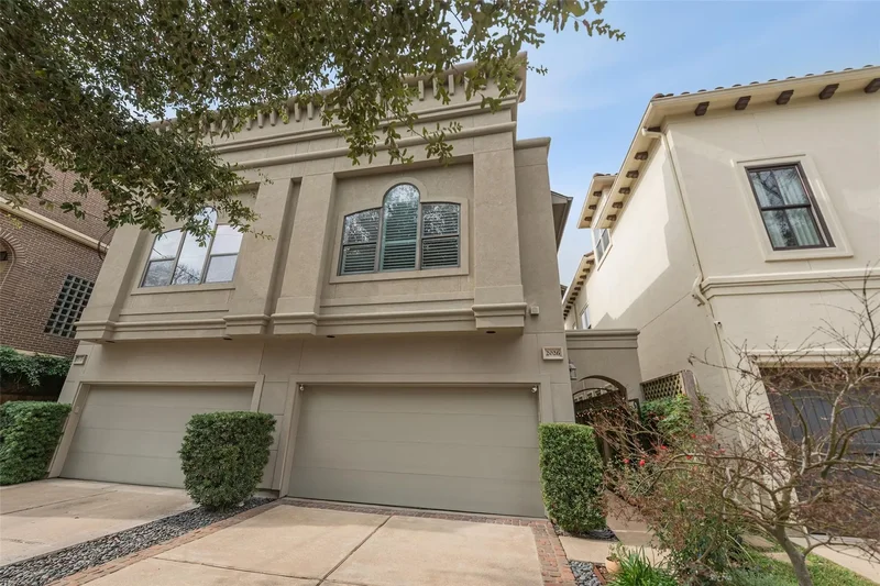 2026 Elmen Street, Houston, Texas, United States. - Photo 2