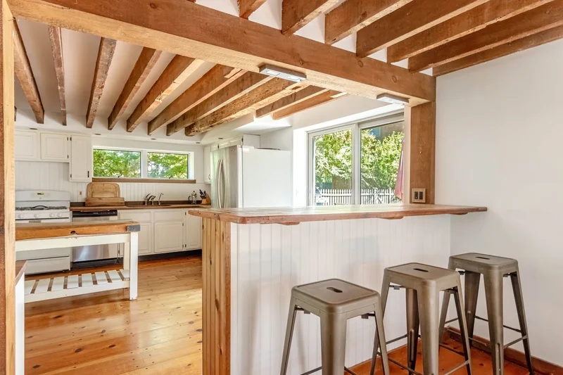 880 W Mill Road , Mattituck, NY 11952, Peconic, New York, United States. - Photo 4