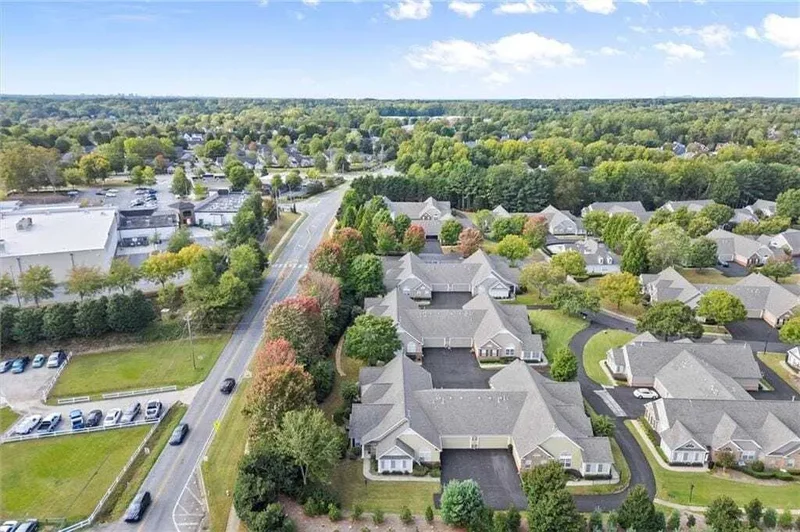 406 Sweet Apple Circle, Roswell, Georgia, United States. - Photo 45