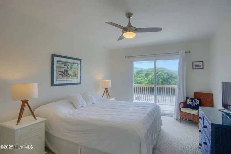 1125 S Topsail Drive, Surf City, NC 28445, Surf City, North Carolina, United States. - Photo 46