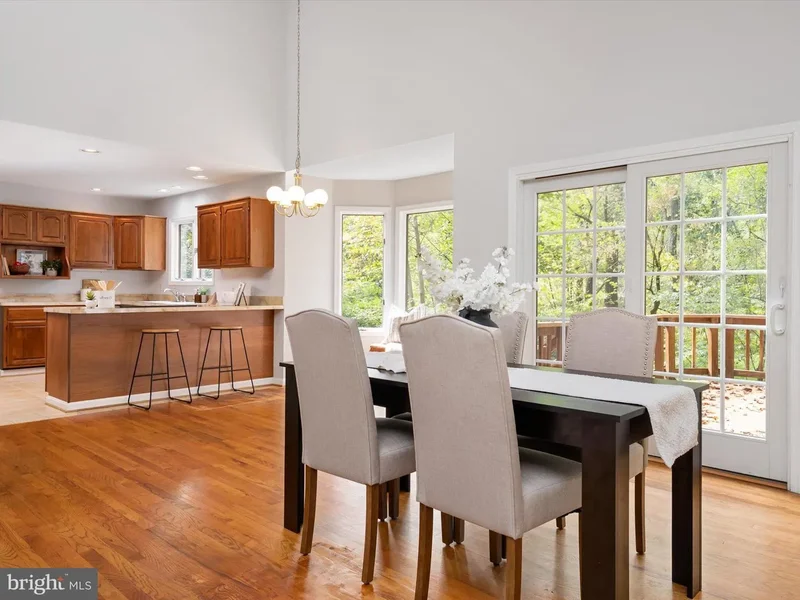 812 Richardson Dr, Harwood, Maryland, United States. - Photo 16