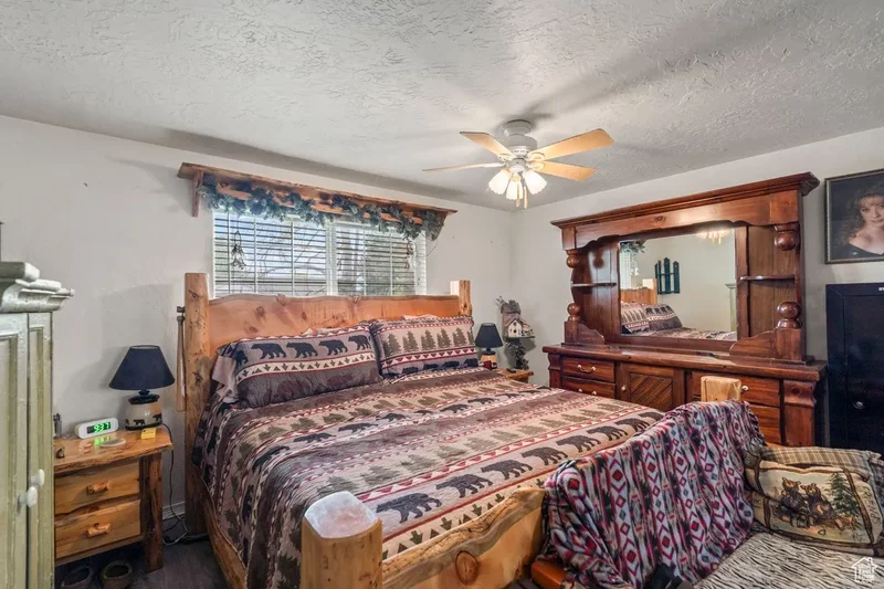 3168 W 1300, Clinton, UT 84015, Clearfield, Utah, United States. - Photo 27