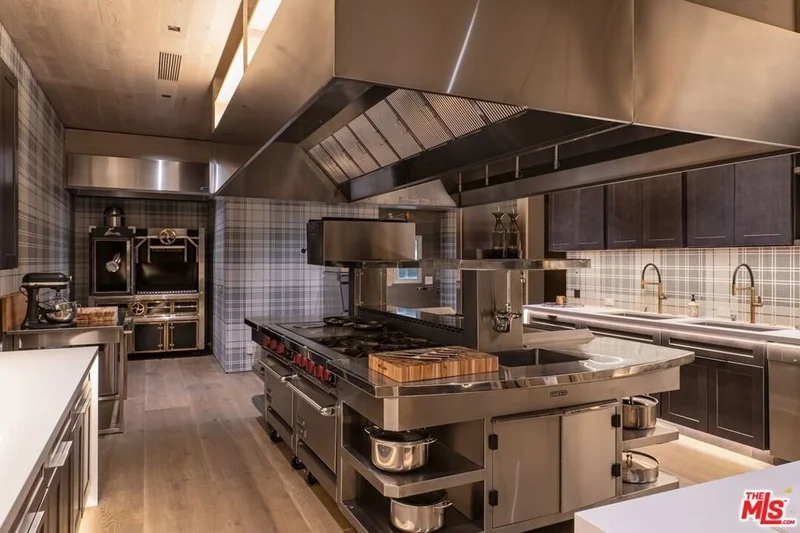 607 Siena Way, Los Angeles, California, United States. - Photo 8