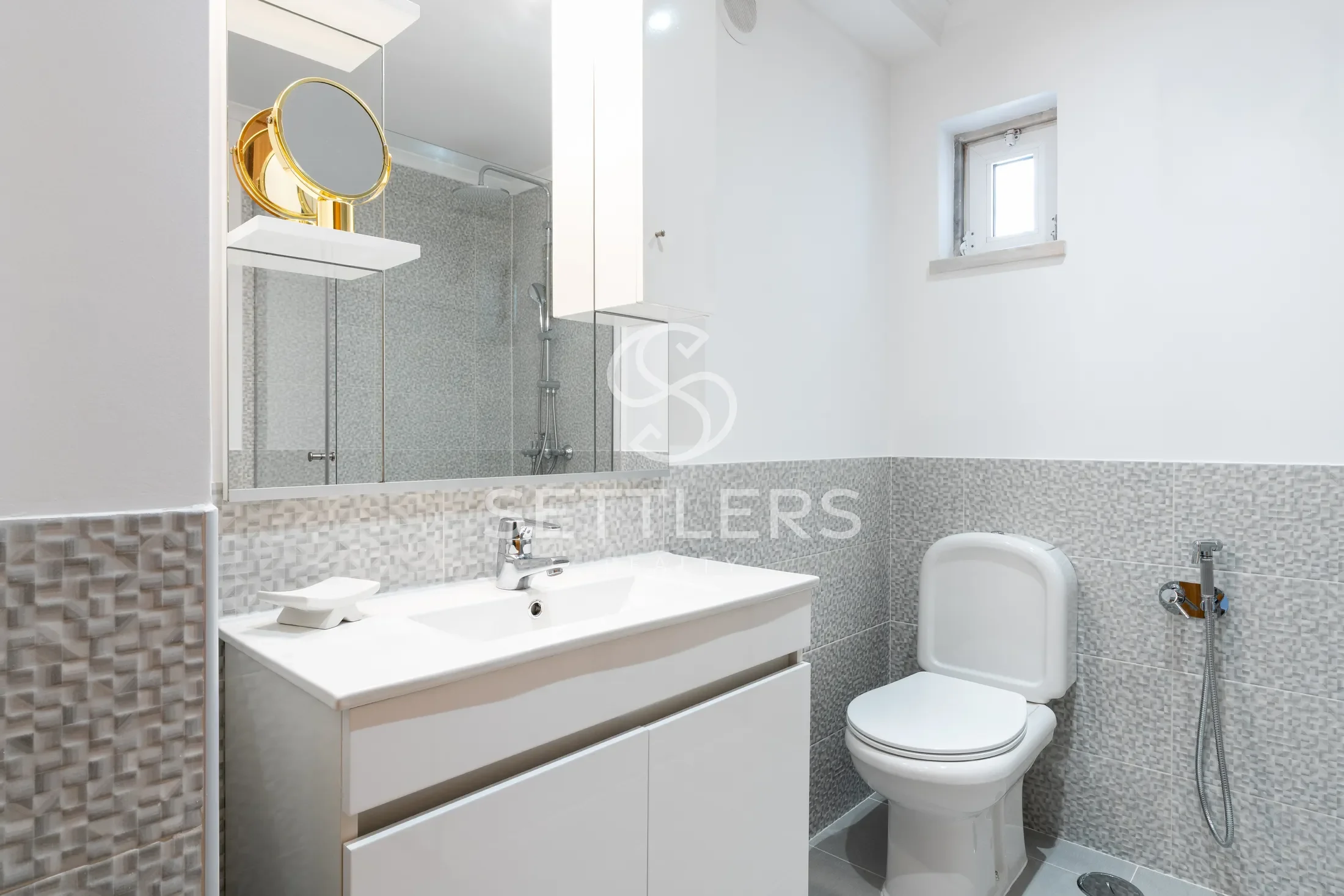 Gallery photo 10