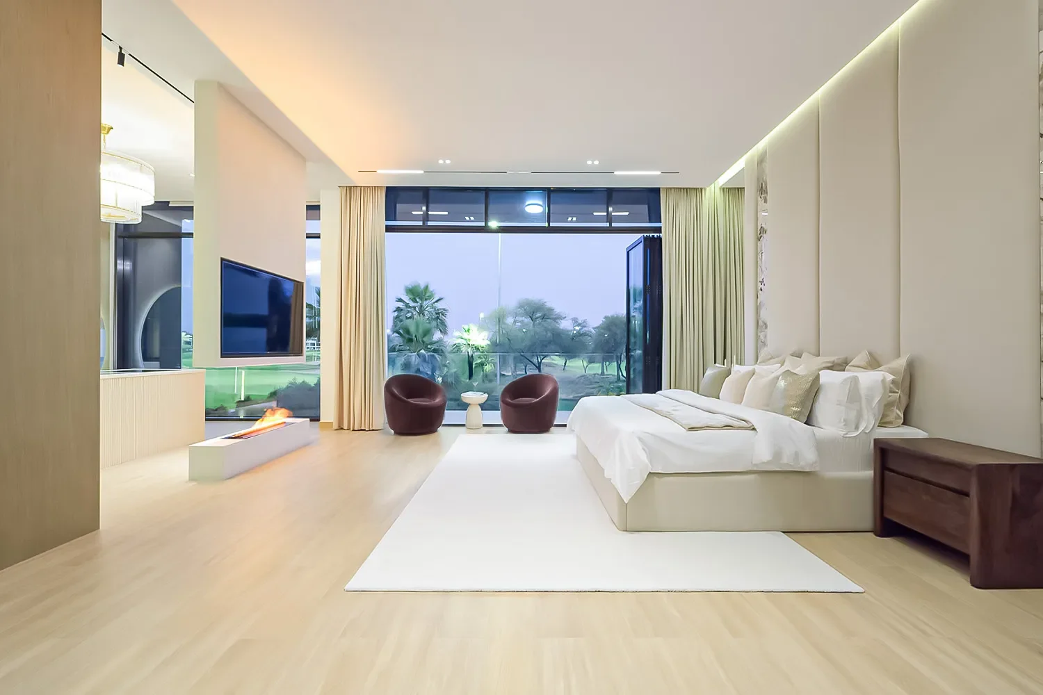 Gallery photo 4