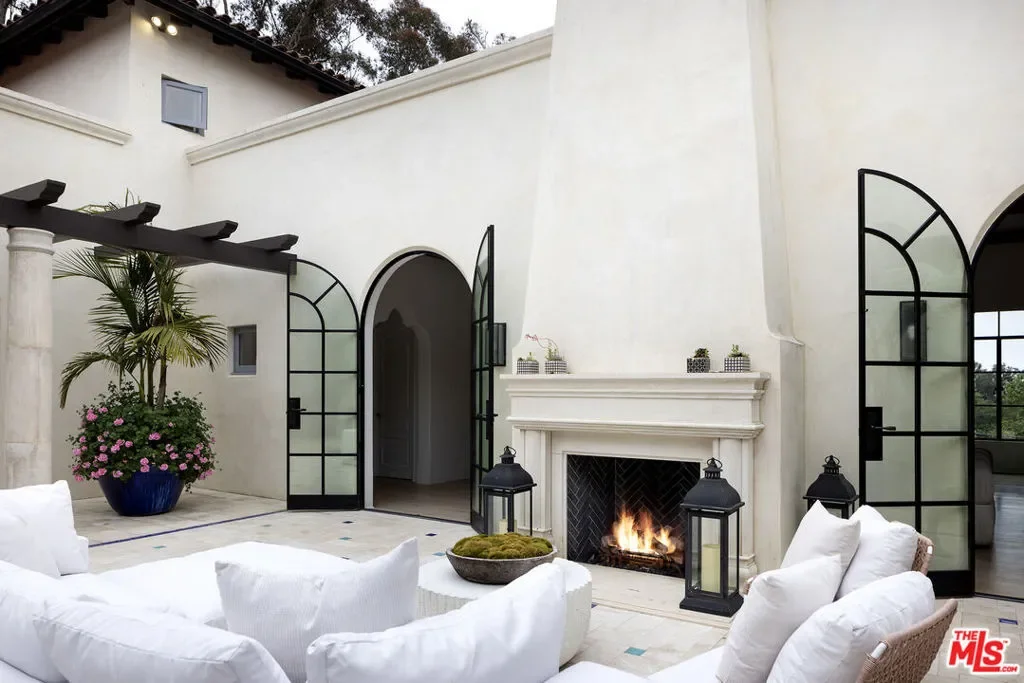 1084 Golf Road, Montecito, California, United States. - Photo 45