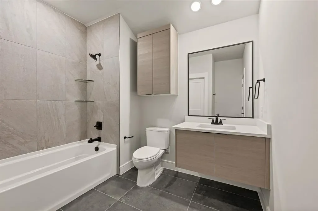1336 Cherry Hills Lane, Irving, Texas, United States. - Photo 10
