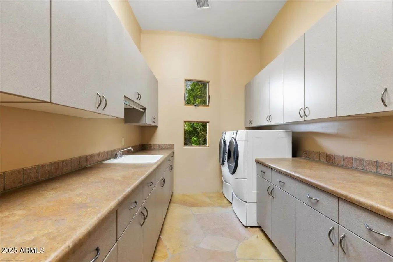 14031 N Signal Hill, Prescott, Arizona, United States. - Photo 14