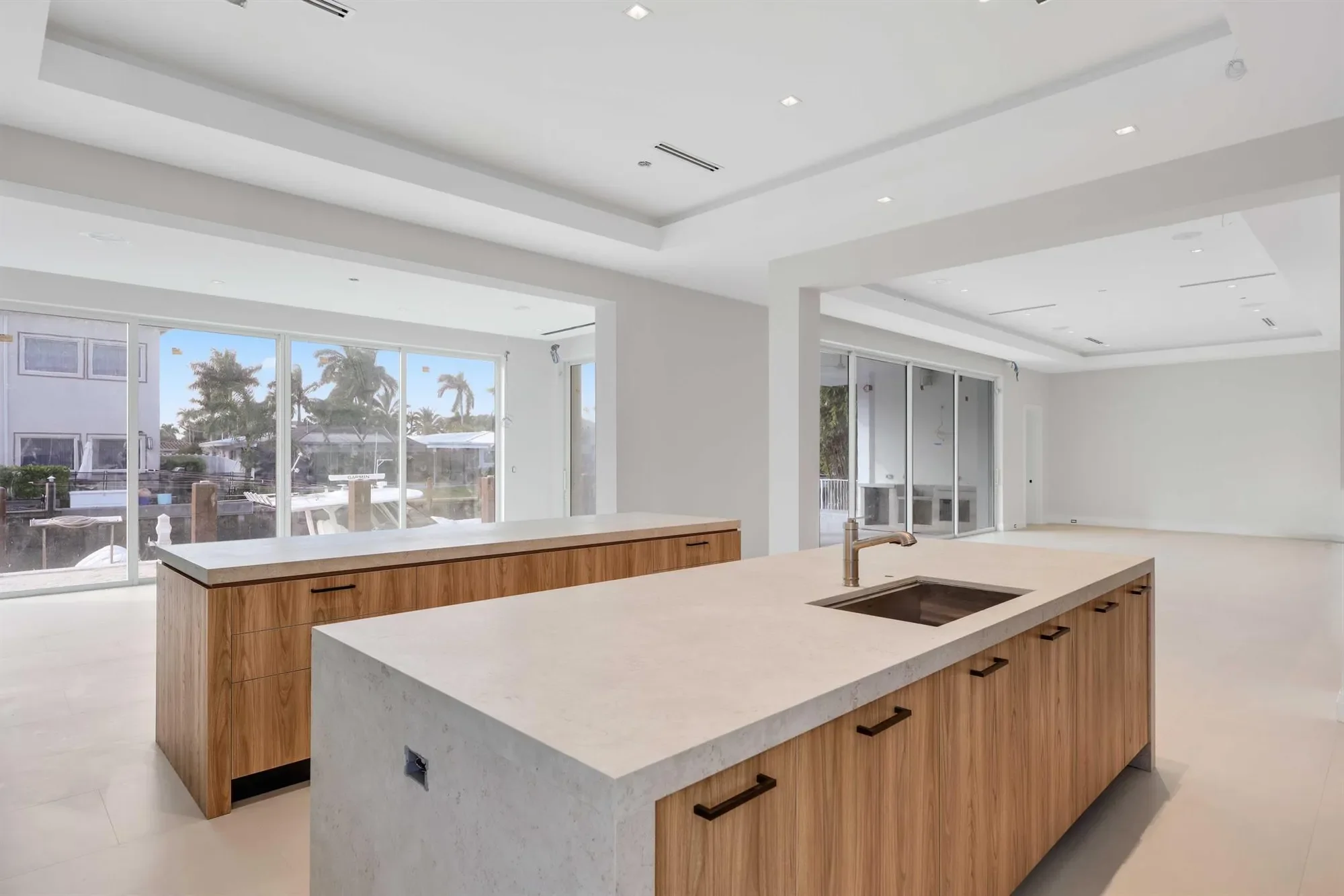 810 NE 70th Street, Boca Raton, Florida, United States. - Photo 9