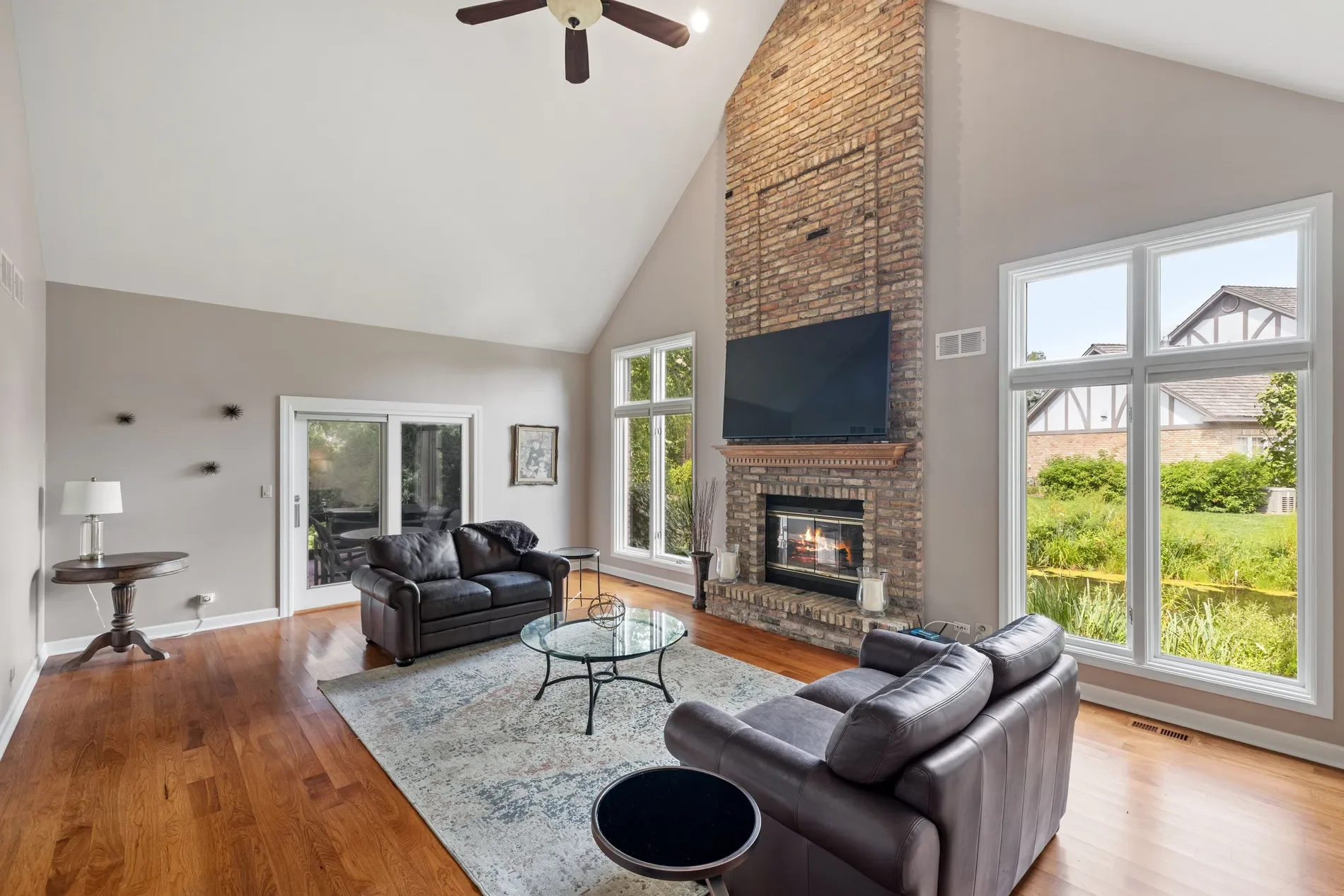 55 Chesterfield Court , Burr Ridge, IL 60522, Burr Ridge, Illinois, United States. - Photo 6