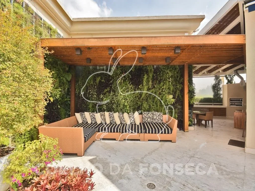 Exterior photo 5